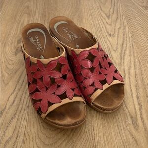 Dansko Clarissa Red Floral Sandals Size 39